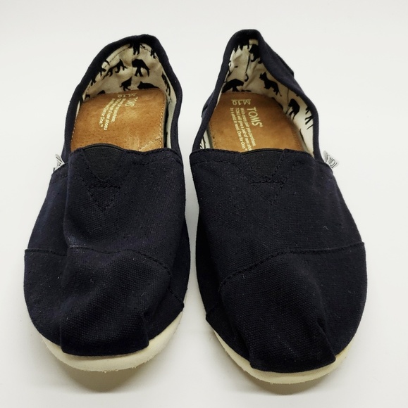 TOM'S Men's classic Black size 10 slip on shoes - Picture 2 of 6